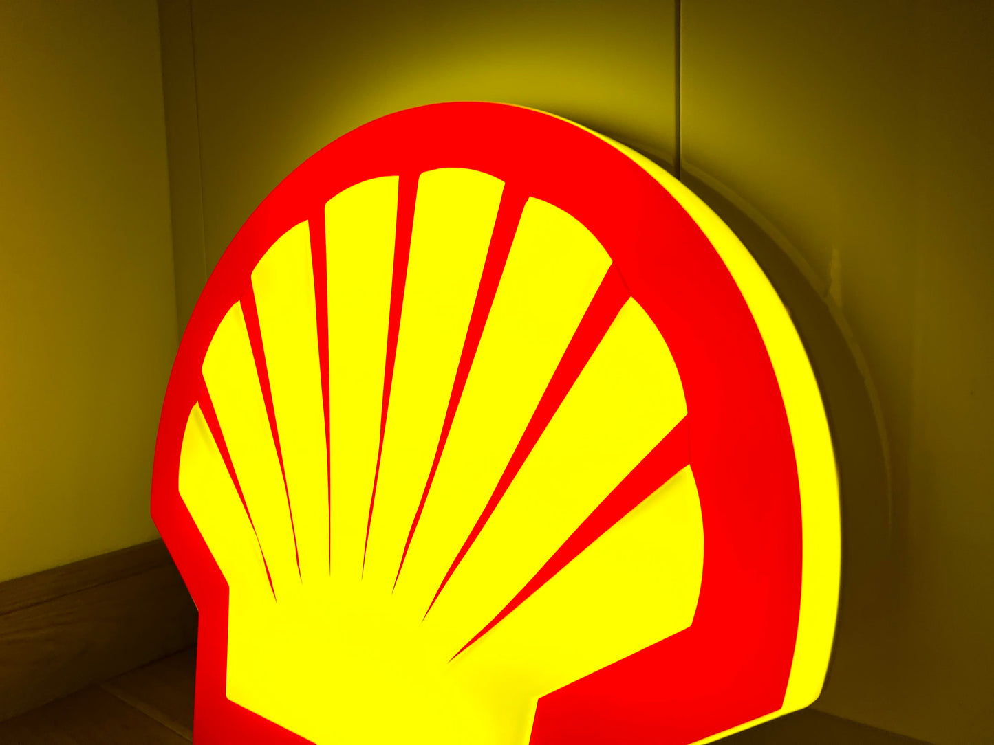 Shell Oil Illuminated Sign