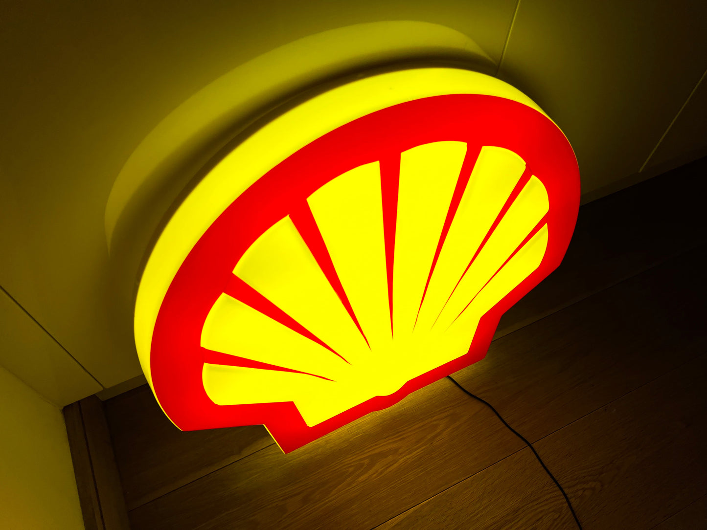 Shell Oil Illuminated Sign