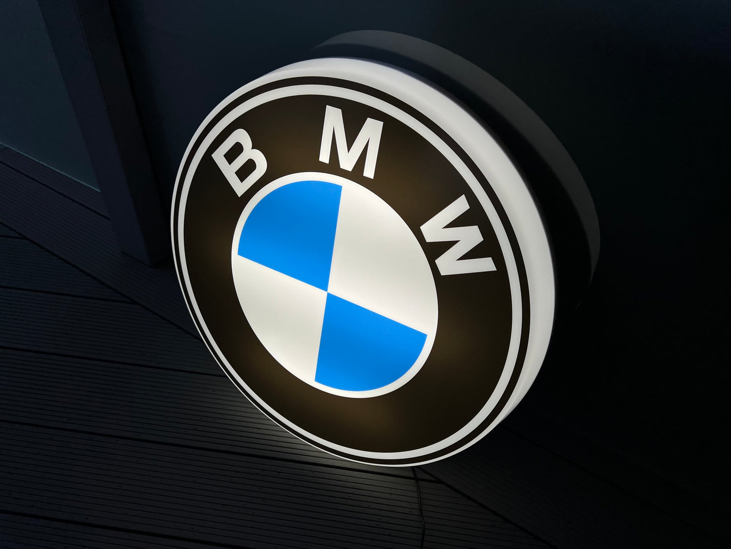 BMW Round Illuminated Logo Sign