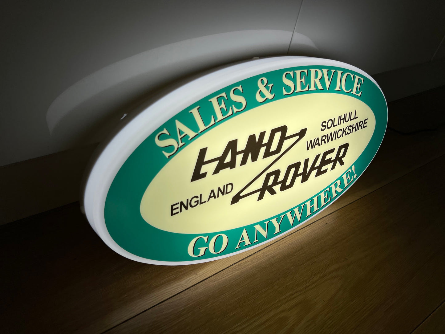 Land Rover Illuminated Sign