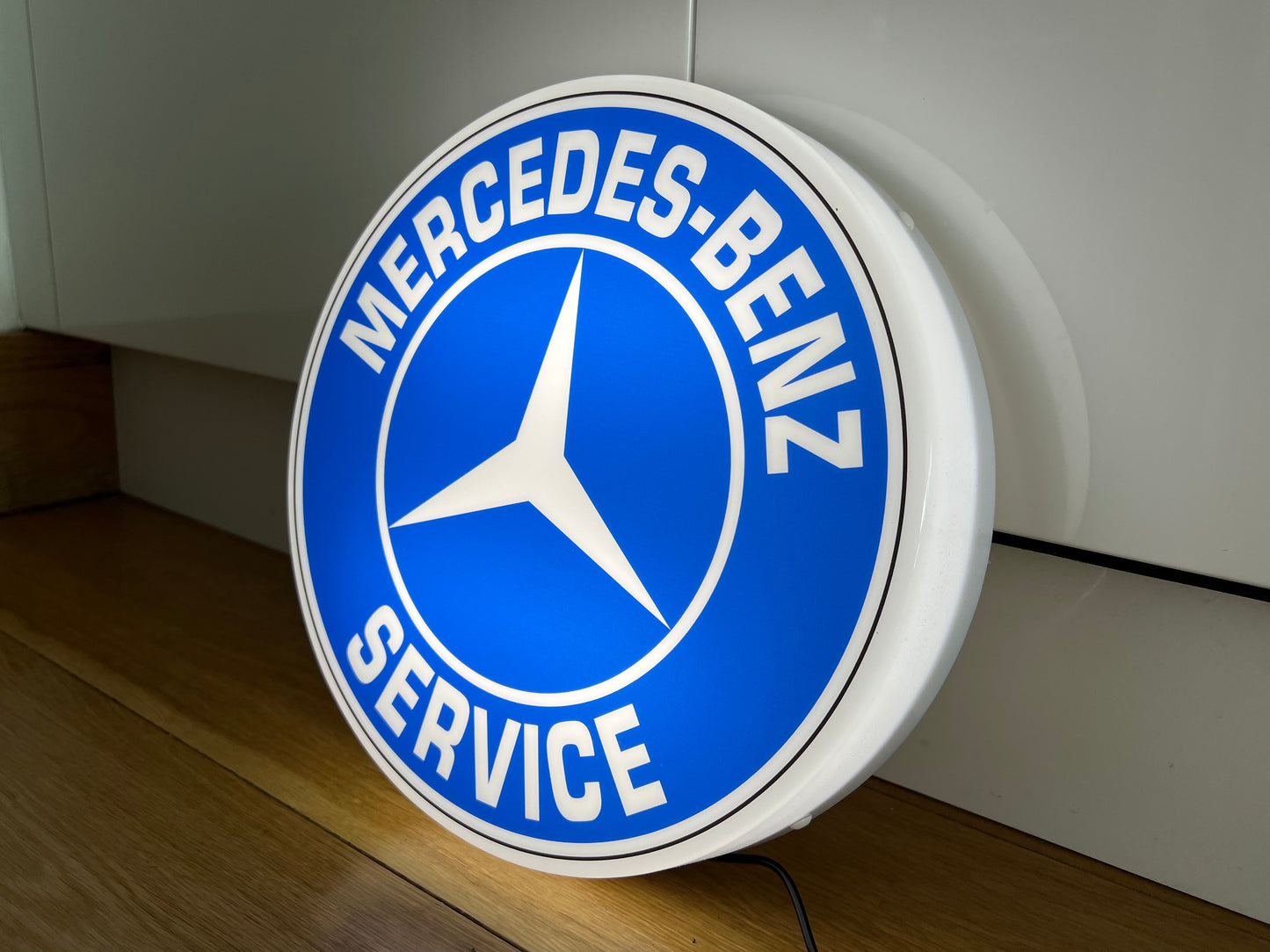 Mercedes Benz Service Round Illuminated Logo Sign
