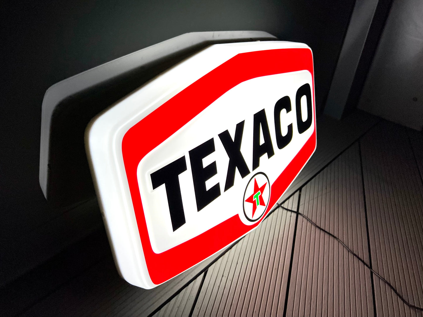 Texaco Illuminated Sign