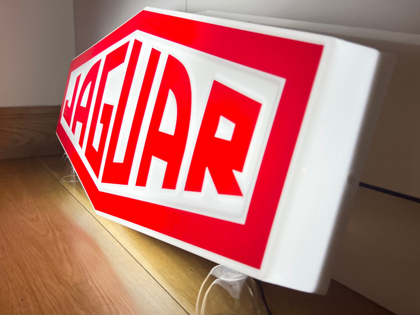Jaguar Heritage Illuminated Logo Sign