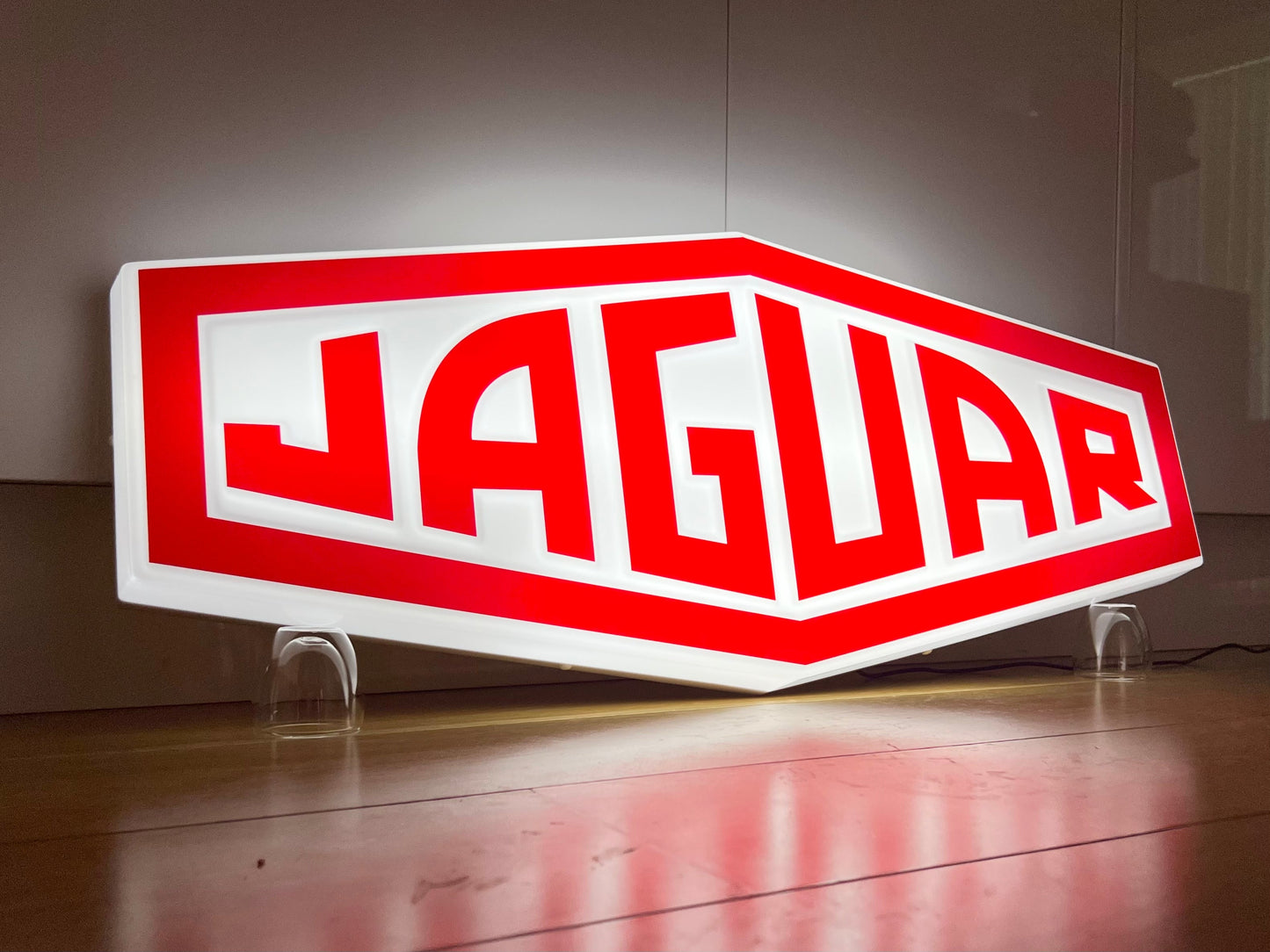 Jaguar Heritage Illuminated Logo Sign