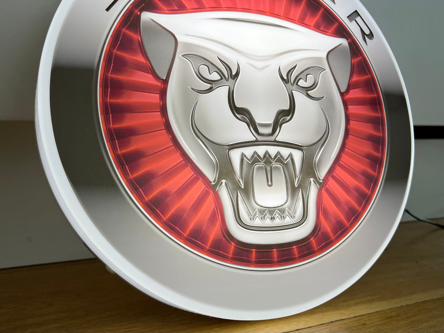 Jaguar Round Illuminated Logo Sign