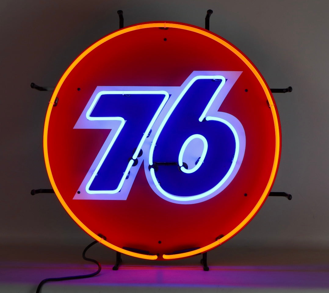 Union 76 Neon Sign