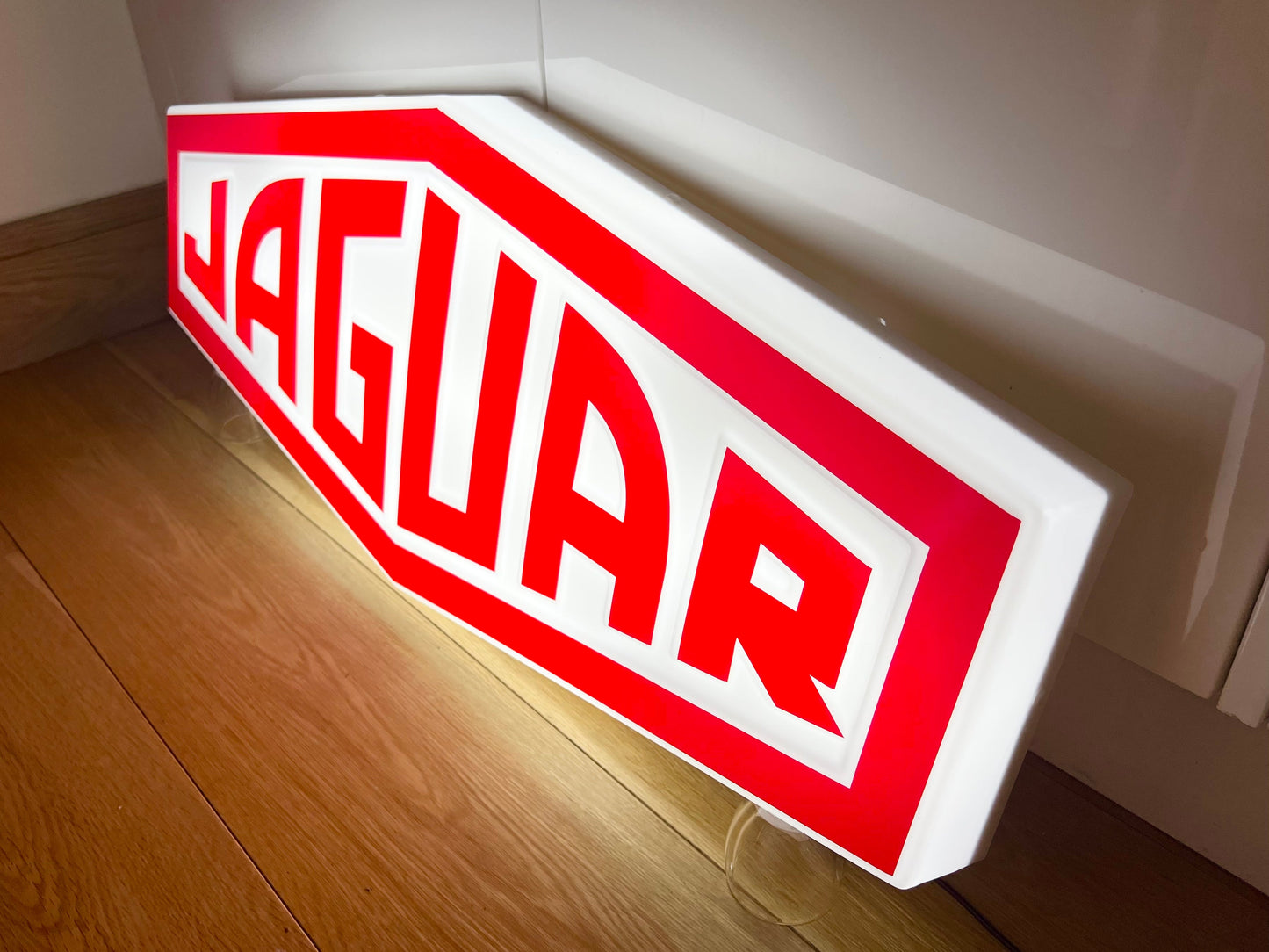 Jaguar Heritage Illuminated Logo Sign