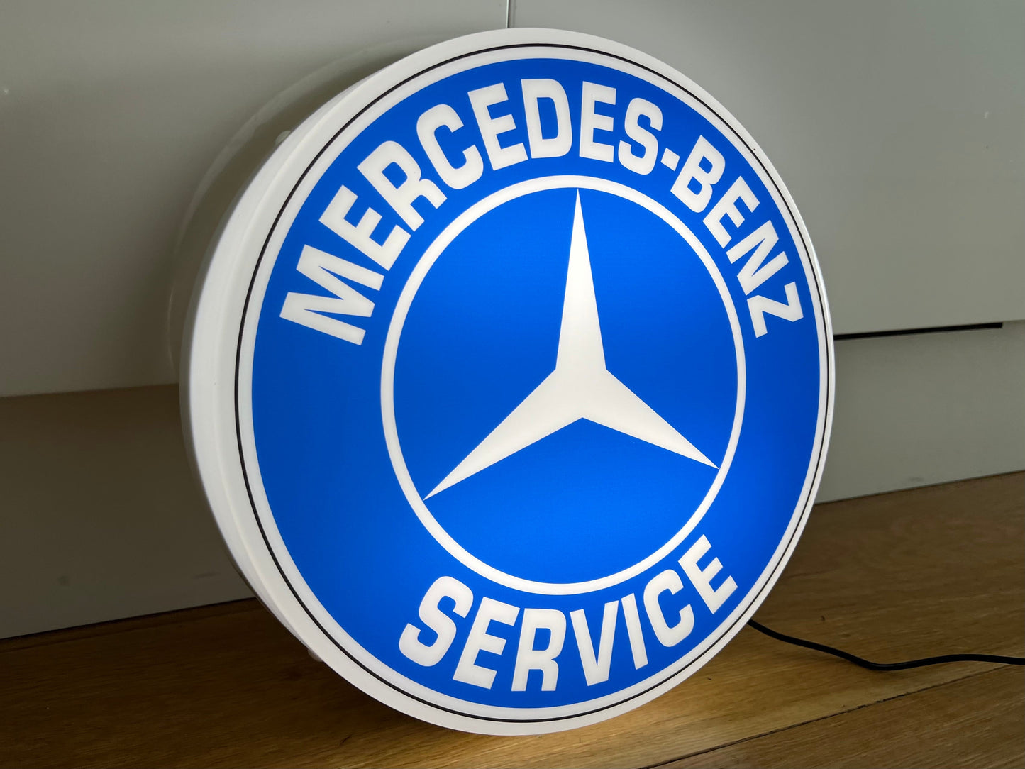 Mercedes Benz Service Round Illuminated Logo Sign