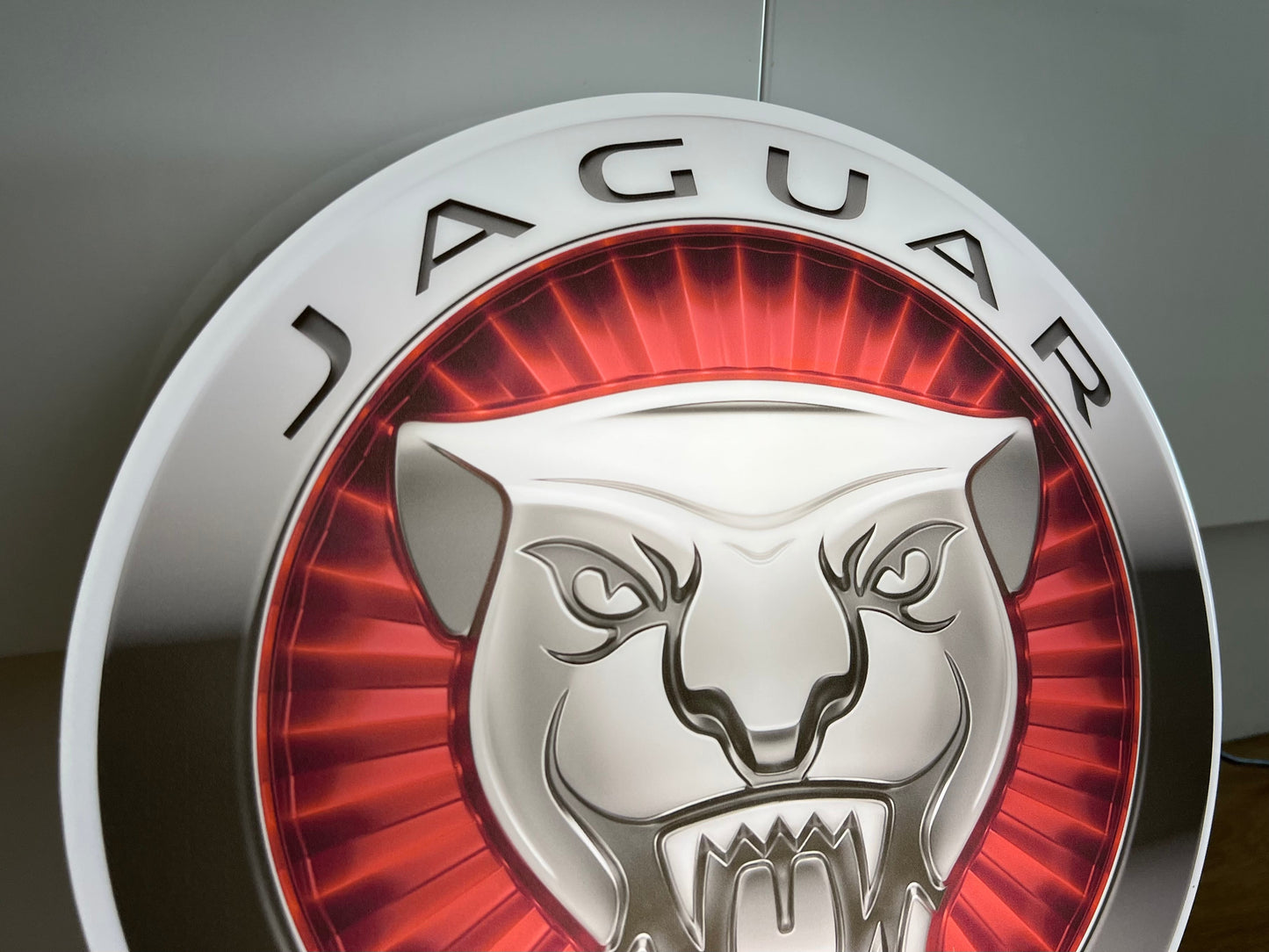 Jaguar Round Illuminated Logo Sign