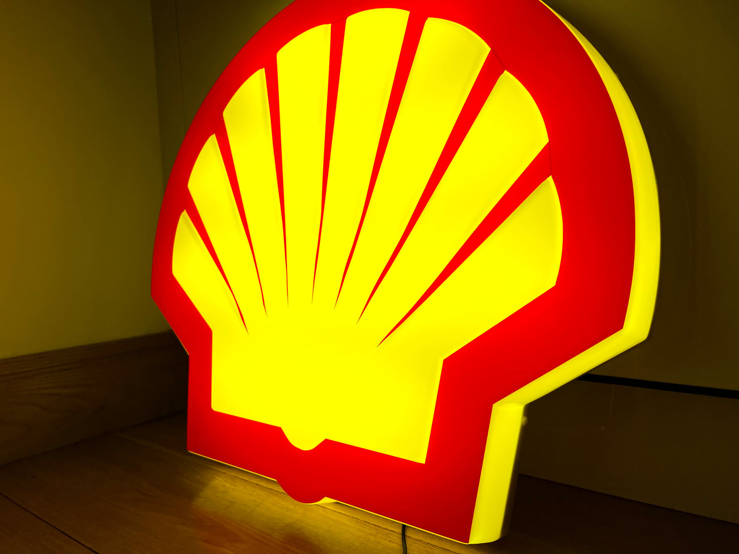 Shell Oil Illuminated Sign