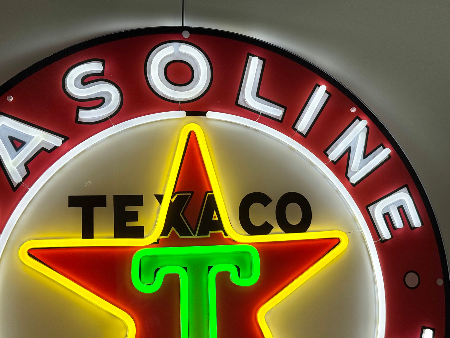 Texaco Gasoline Motor Oil Neon Sign – Classic Illuminated Wall Sign