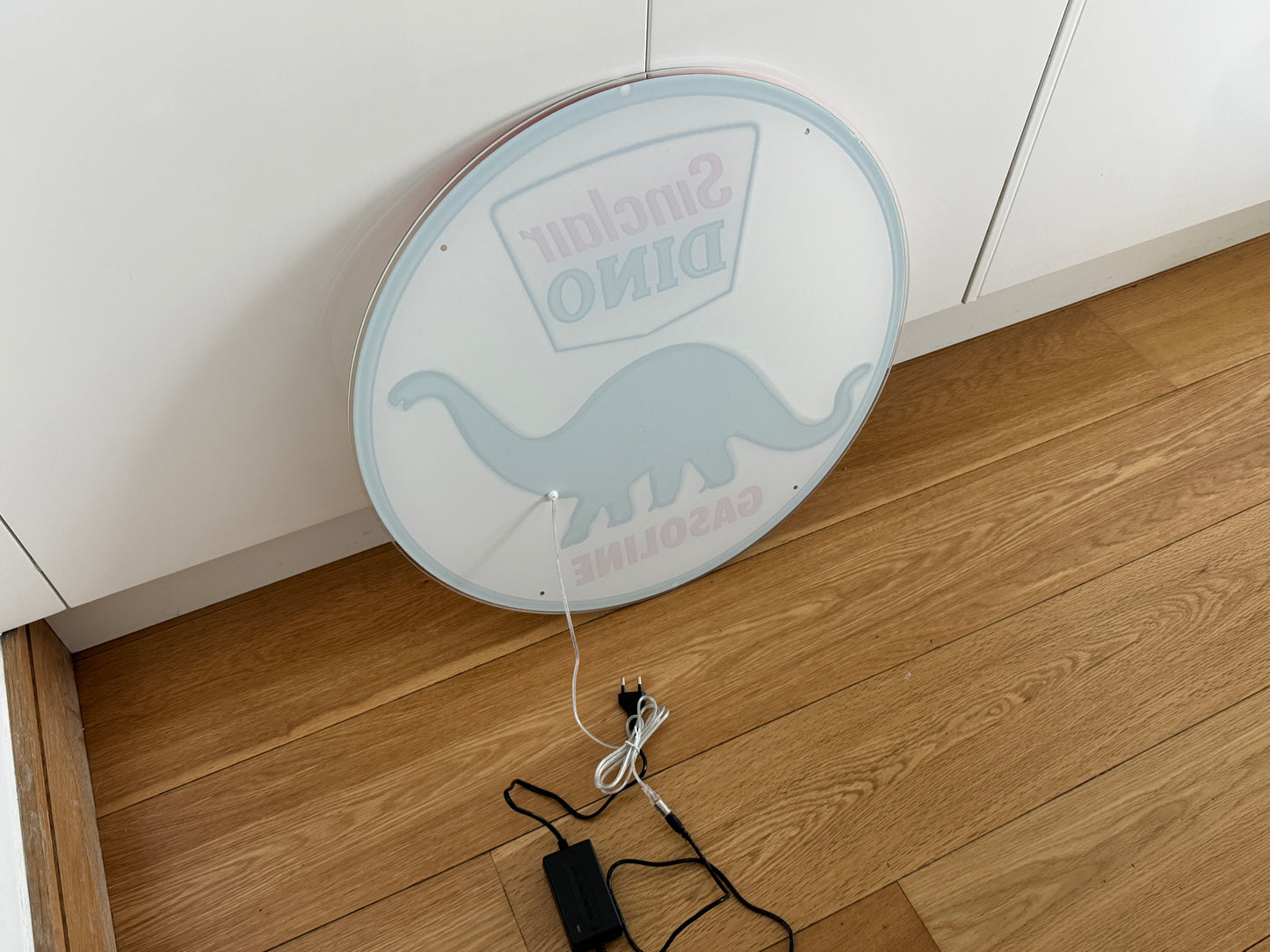 Sinclair Dino Neon Sign